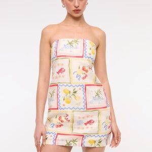 The A&F Scarlett Strapless Linen-Blend Skort